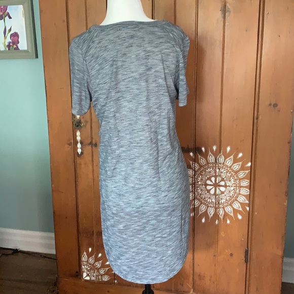 Gaze USA high-low semi sheer stripes tunic. - Picture 6 of 9